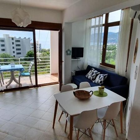 Seaview Apartment Borsh Buitenkant foto