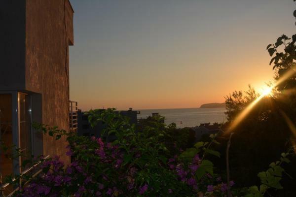 Seaview Apartment Borsh Buitenkant foto